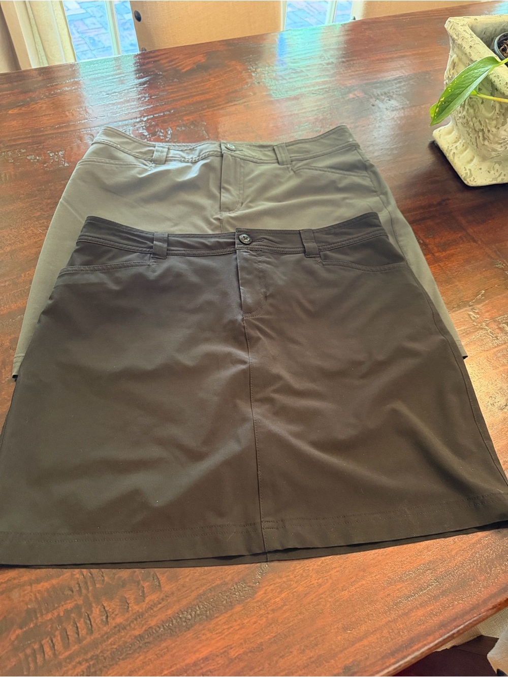 Eddie Bauer Black Women's Adventurer Skort